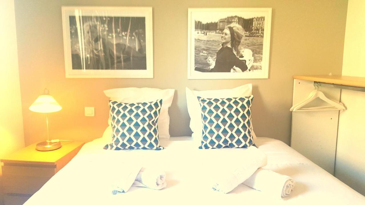 Hotel Sable Et Soleil - Port, Plage Et Jacuzzi Prive Fréjus Rum bild